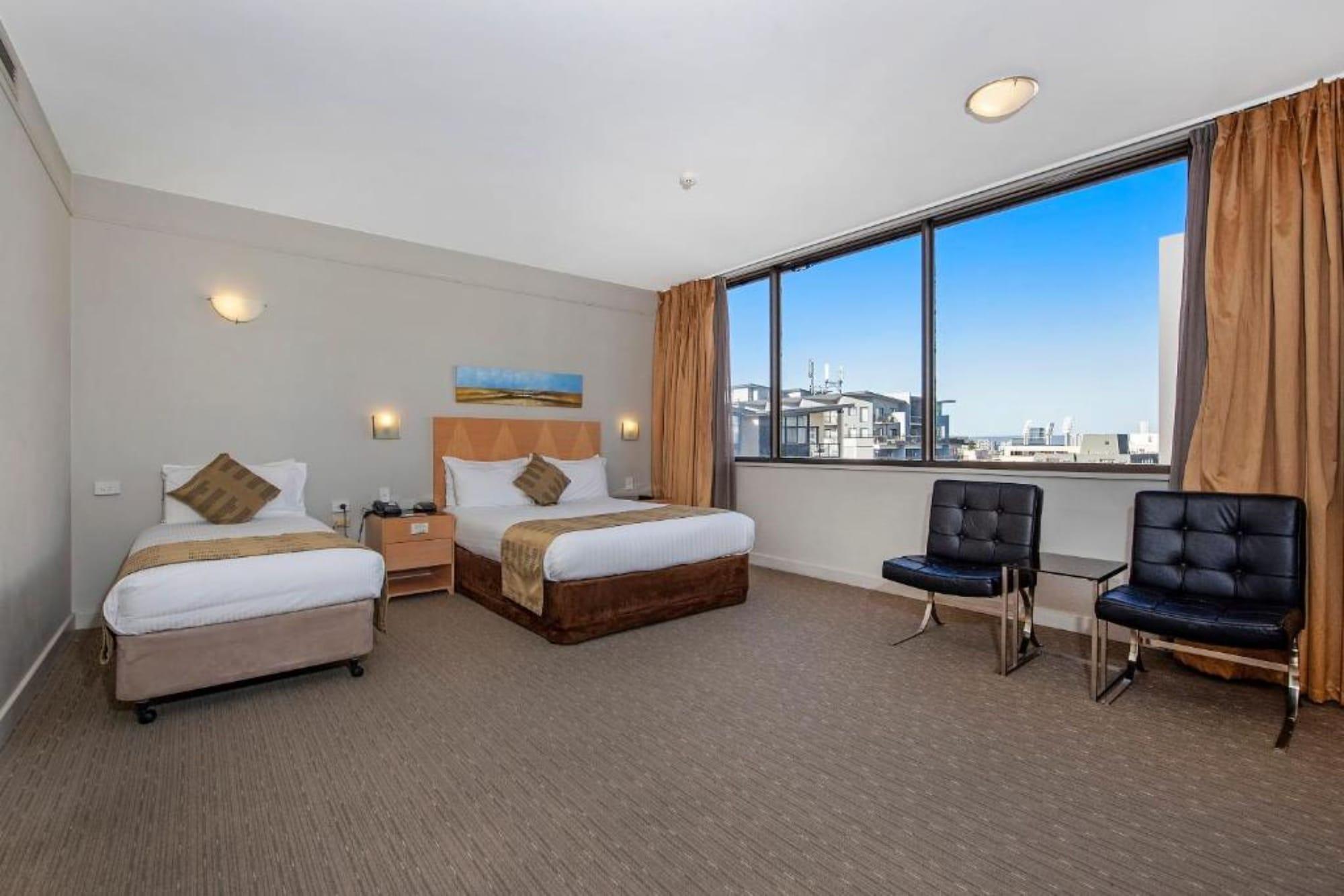 Quality Hotel Ambassador Perth Exterior foto