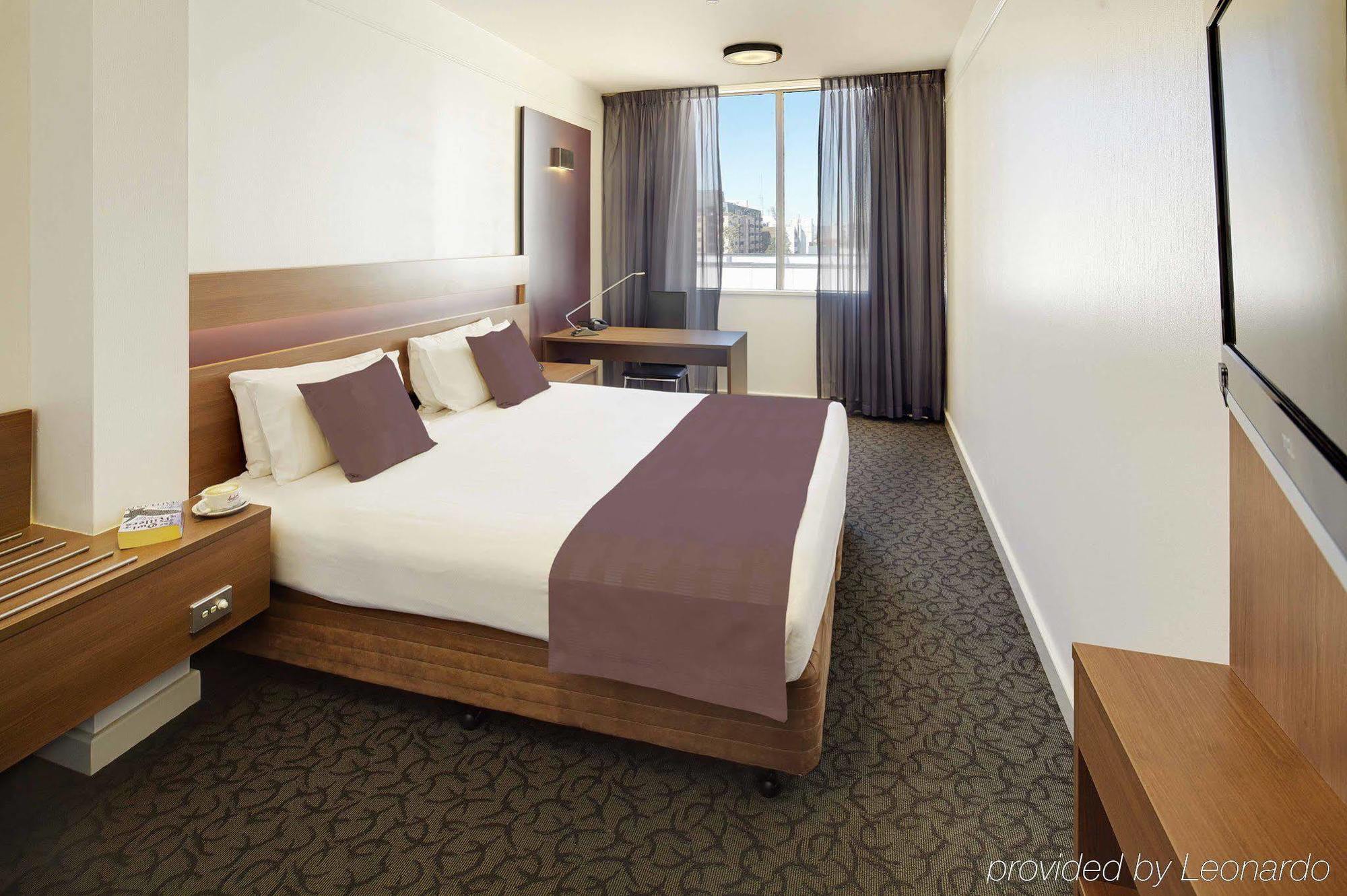 Quality Hotel Ambassador Perth Exterior foto